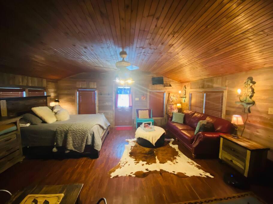 8Th St. Cowboy Haus I Biker Friendly I River バンディアラ エクステリア 写真