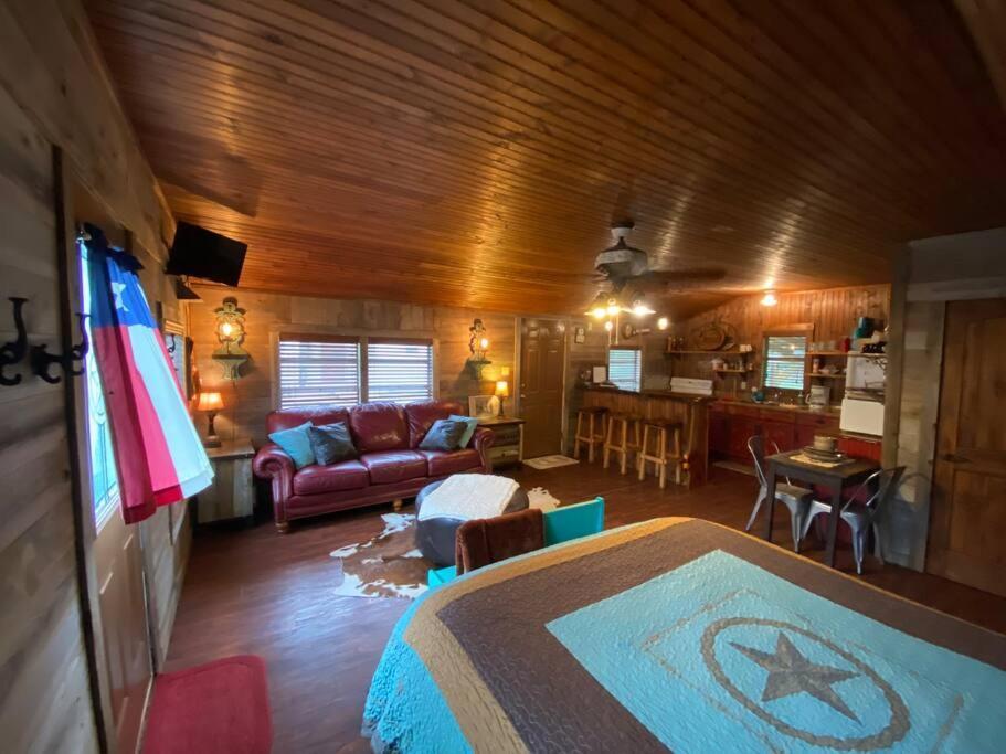 8Th St. Cowboy Haus I Biker Friendly I River バンディアラ エクステリア 写真
