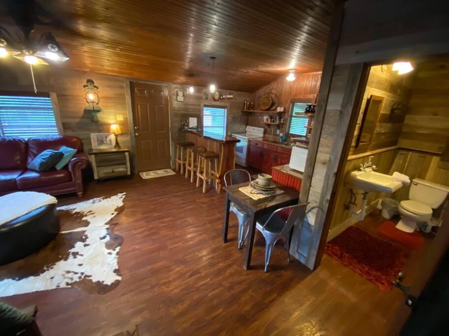 8Th St. Cowboy Haus I Biker Friendly I River バンディアラ エクステリア 写真